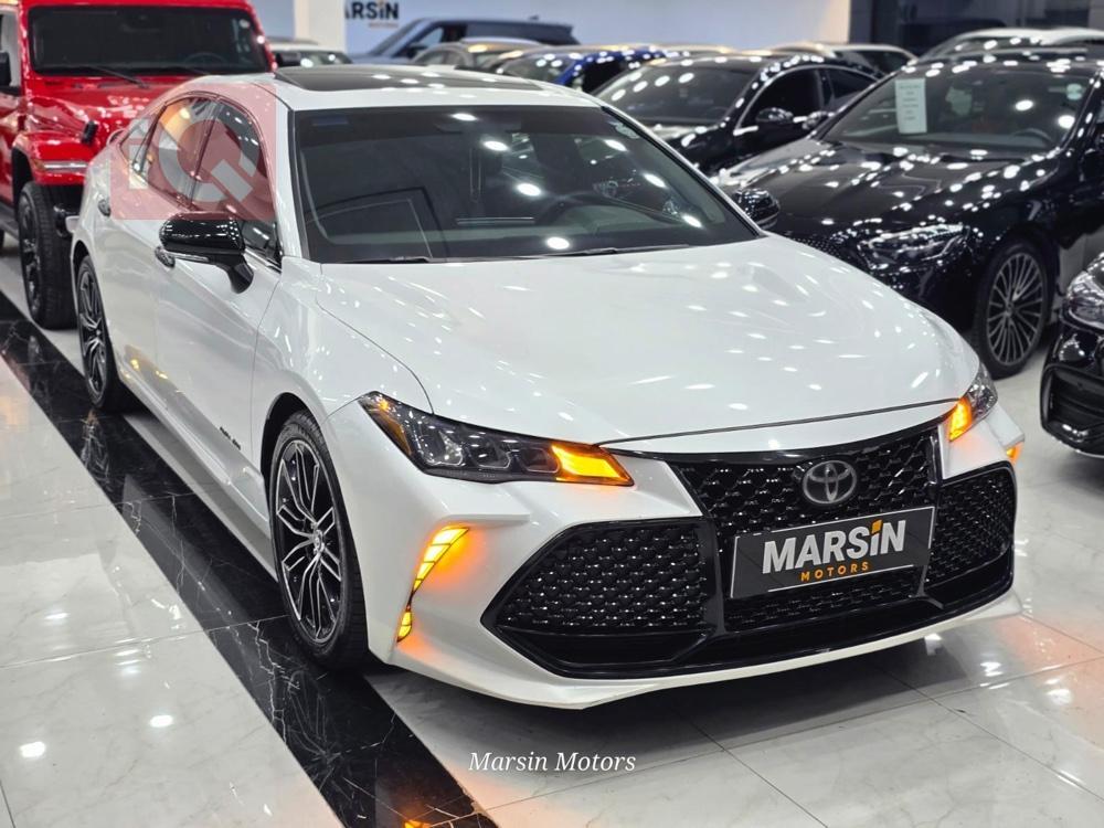 تويوتا أفالون